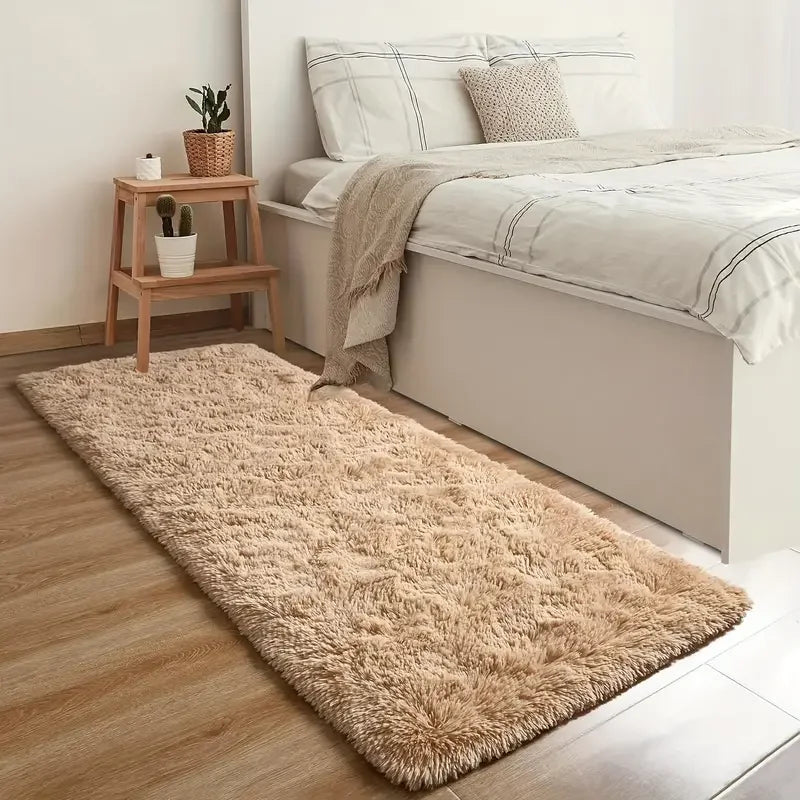 VIKAMA Soft And Fluffy Long Pile Carpet, Easy-Care And Machine Washable Living Room Sofa Rug, Bedside Rug For Bedroom Home Decor