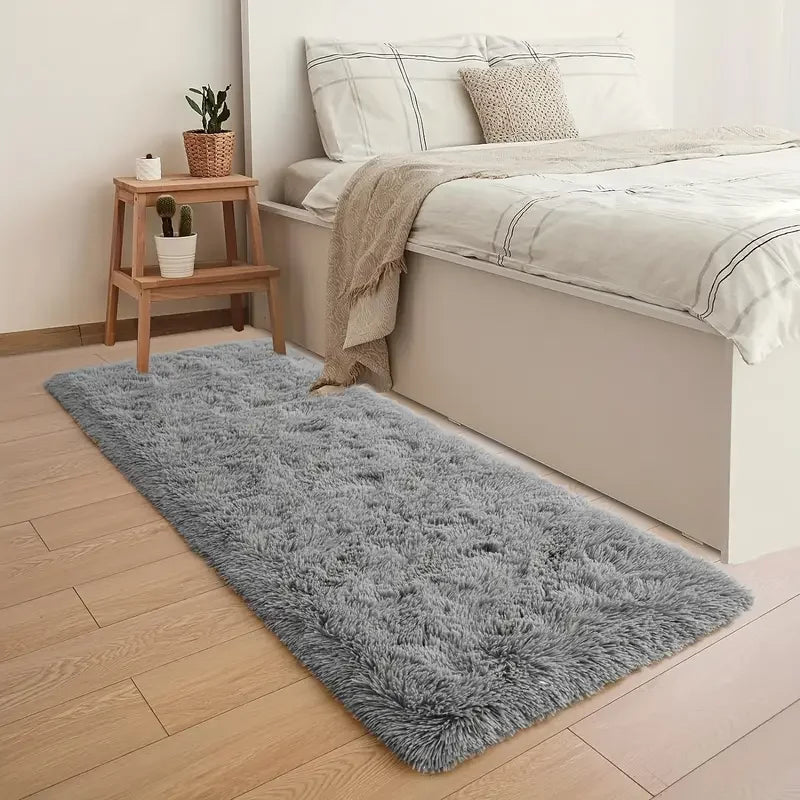 VIKAMA Soft And Fluffy Long Pile Carpet, Easy-Care And Machine Washable Living Room Sofa Rug, Bedside Rug For Bedroom Home Decor